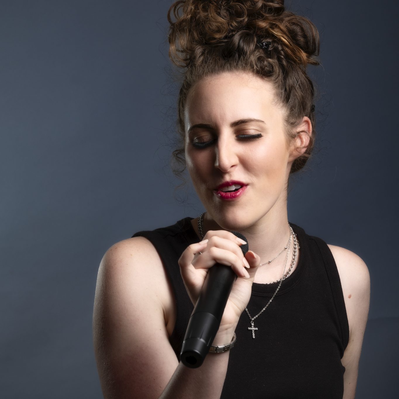 Onblusbaar Press Shots 19